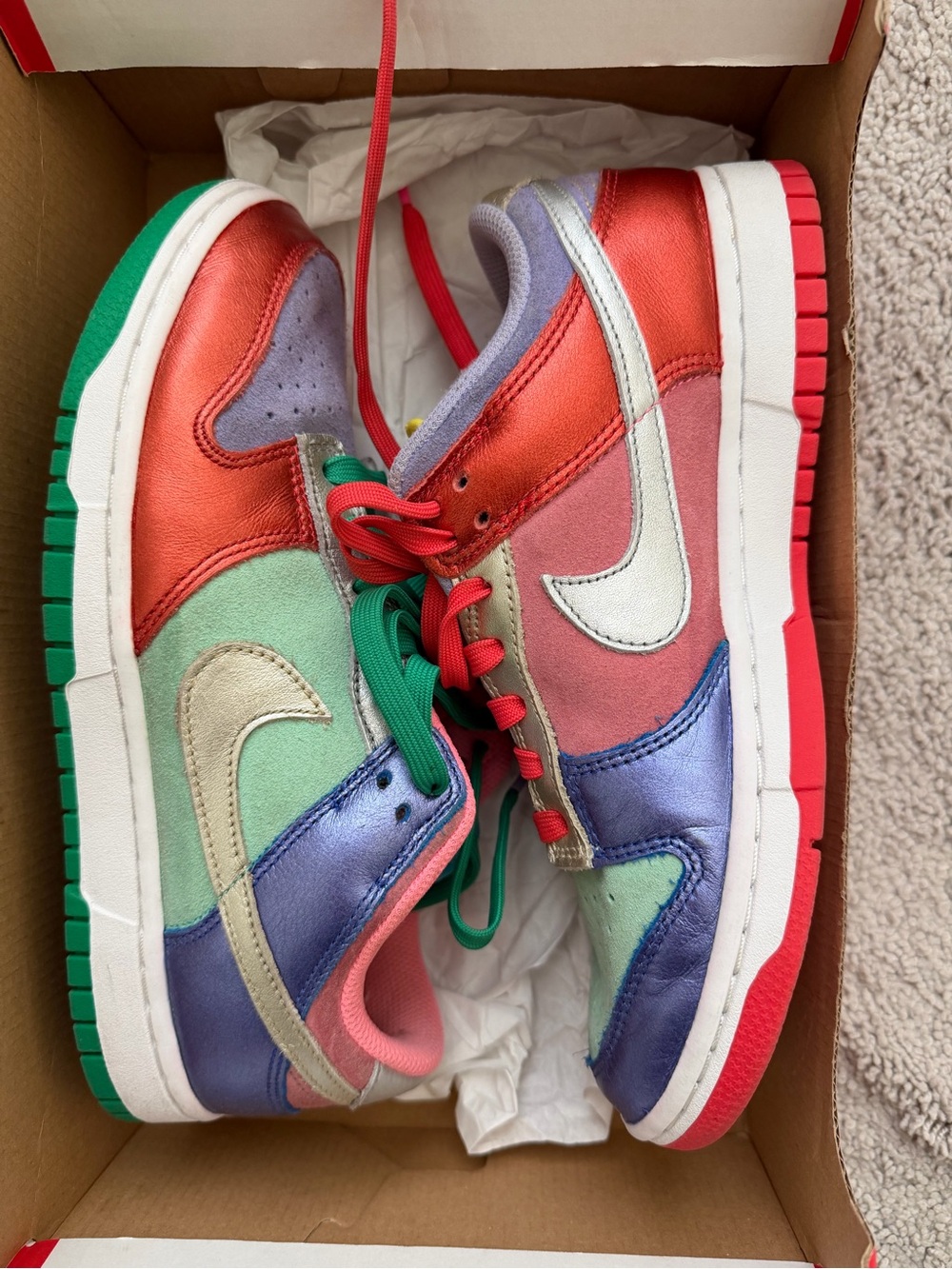 Nike sunset pulse dunks